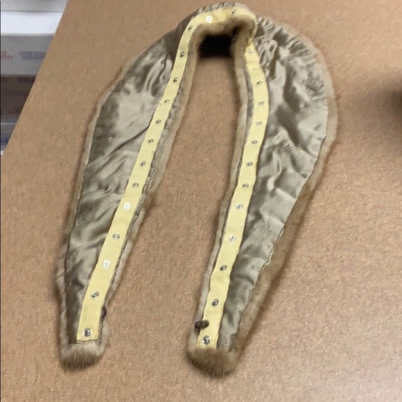 Genuine Mink  Fur Collar - Picture 5 of 7